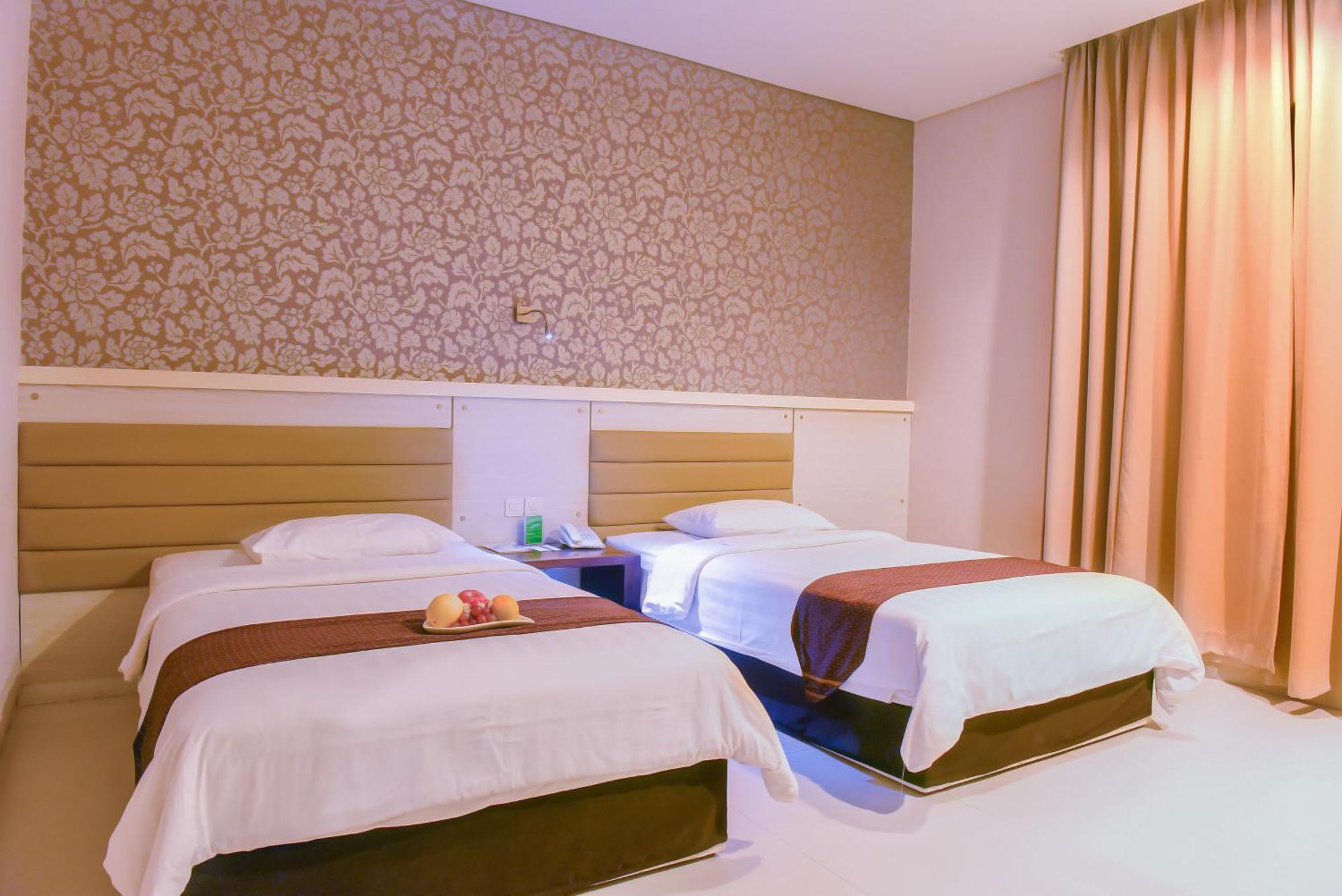 Sahid T-More Hotel Kupang  Buitenkant foto