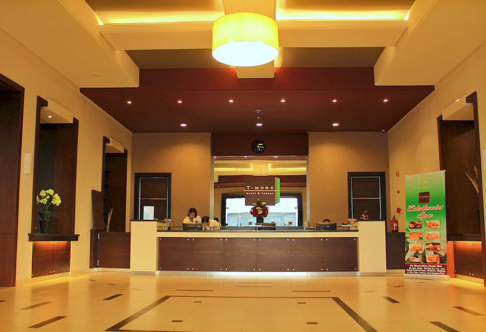Sahid T-More Hotel Kupang  Buitenkant foto
